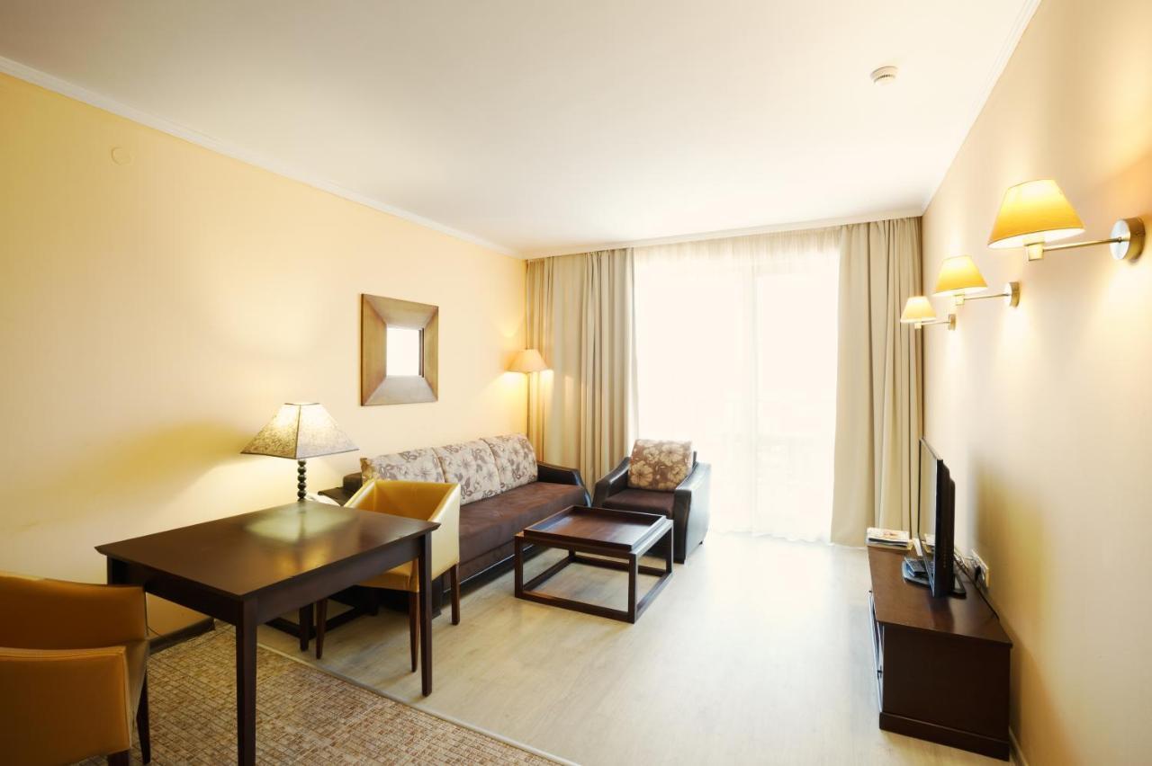 Royal Beach Apartment Barcello G Солнечный берег Экстерьер фото