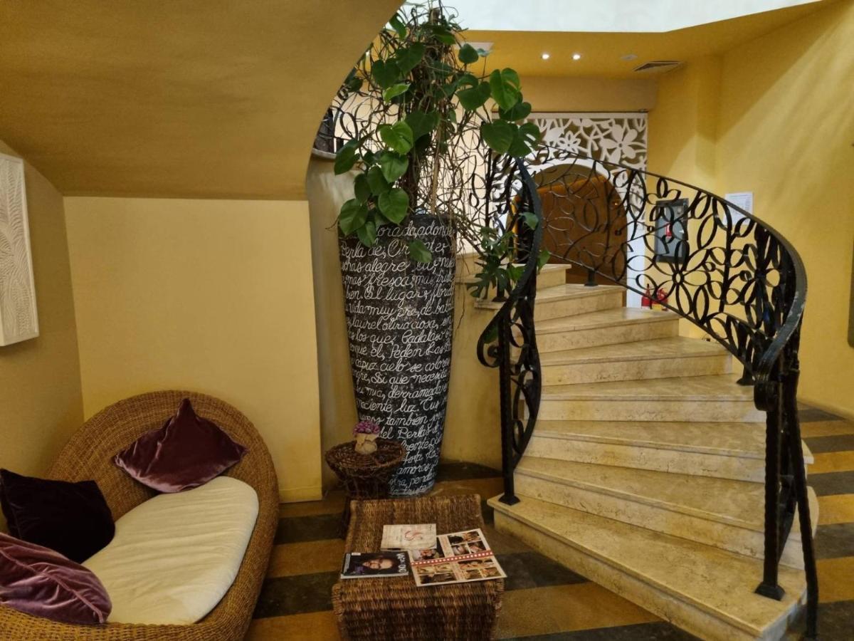 Royal Beach Apartment Barcello G Солнечный берег Экстерьер фото